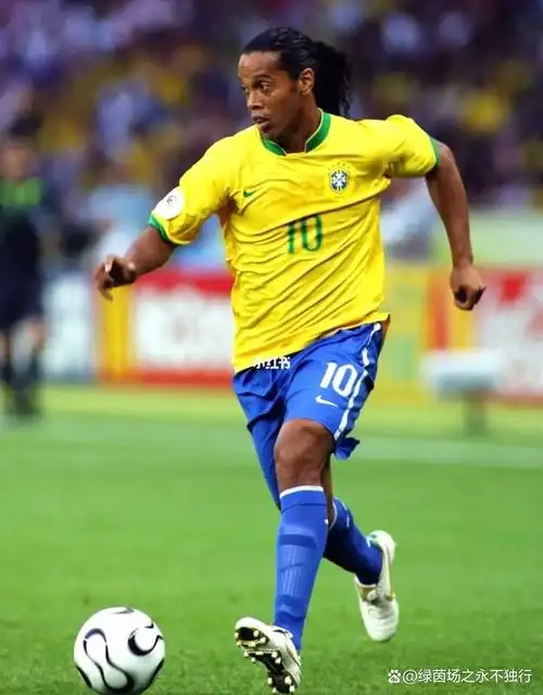 并迅速传球 并迅速传球